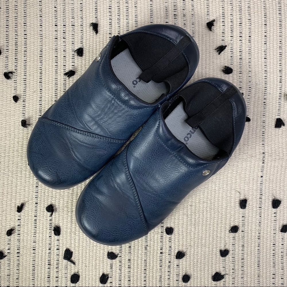 Spenco Brooklyn Slip On Navy Orthopedic Shoe 6 - Picture 6 of 10